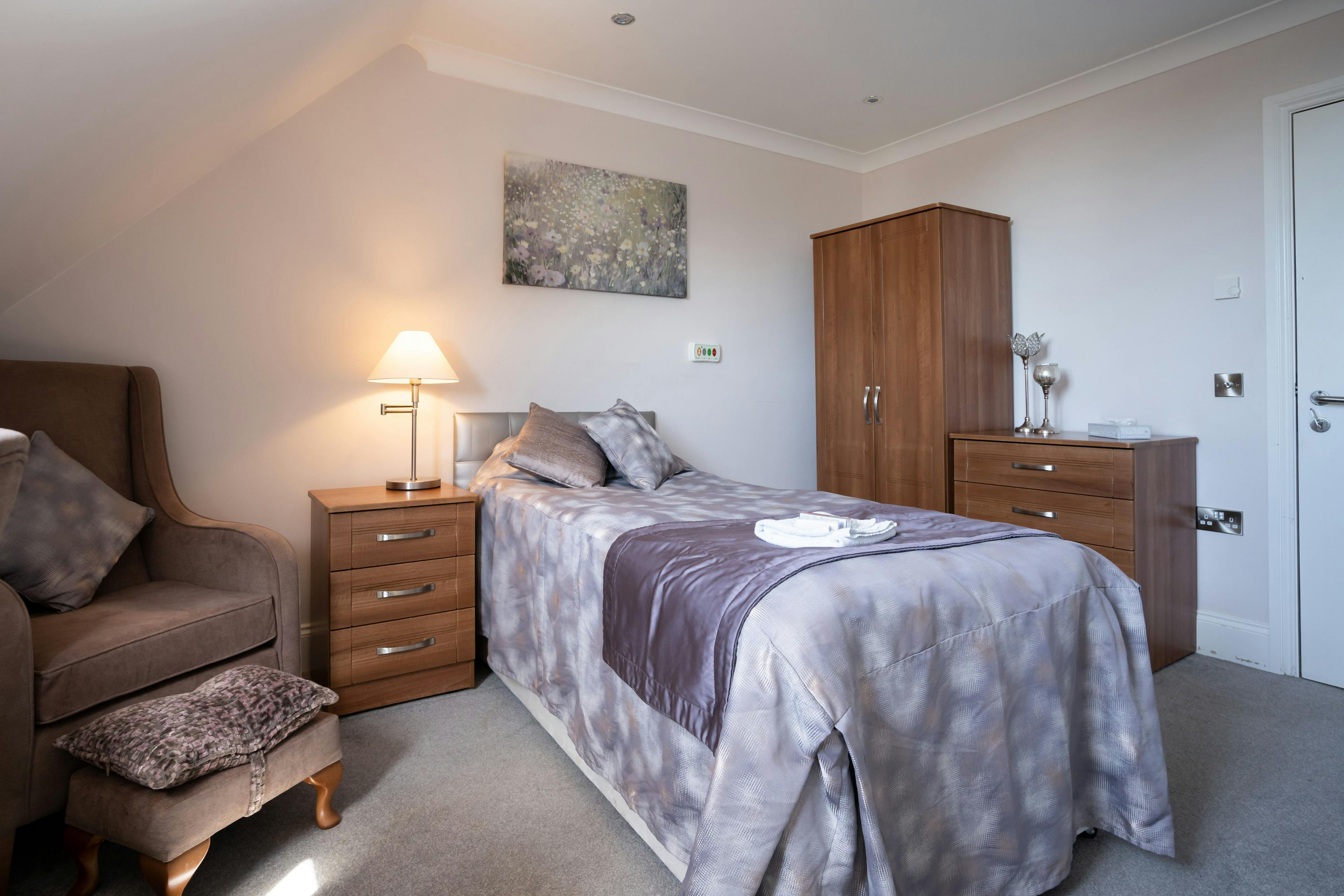 Luxury Care - Seabourne House care home 3