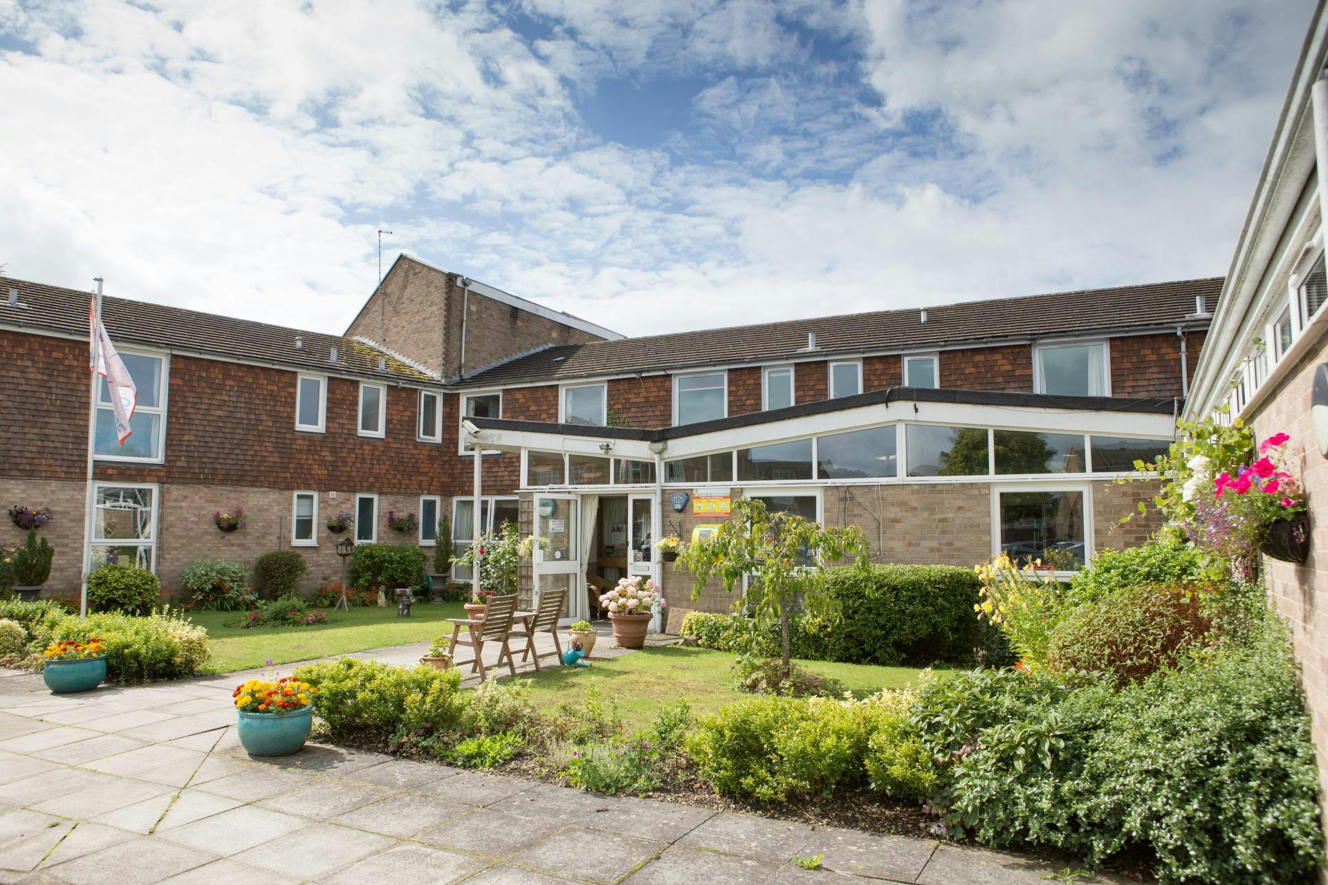 Exterior of Ridgeway House Care Home in Swindon,Wiltshire