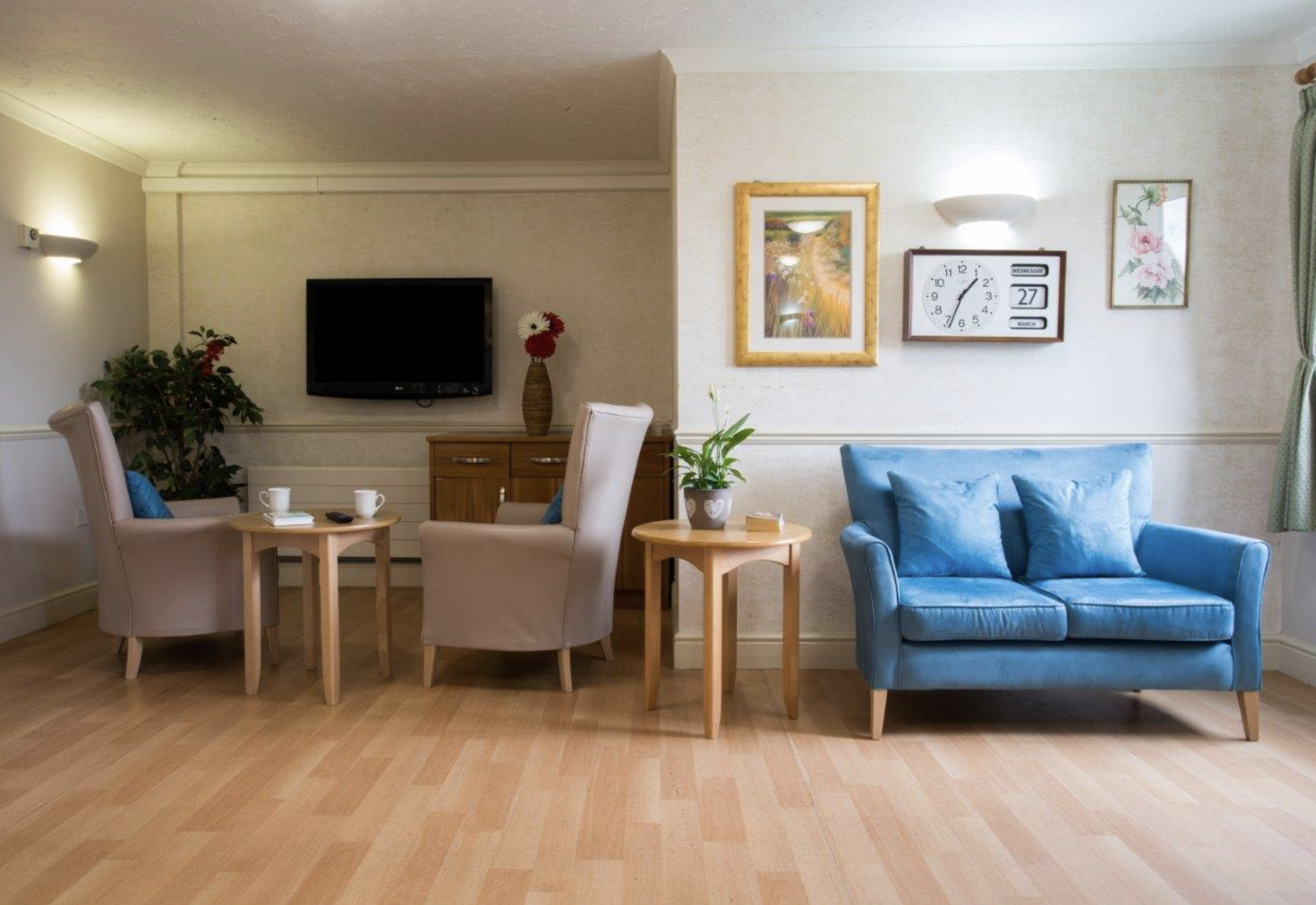 Lounge of Middlesex Manor care home in Wembley, London