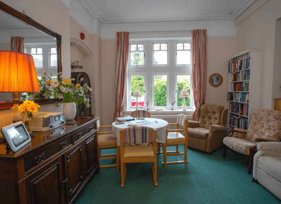 Dining room of Greenhill Park in Evesham, Worchestershire