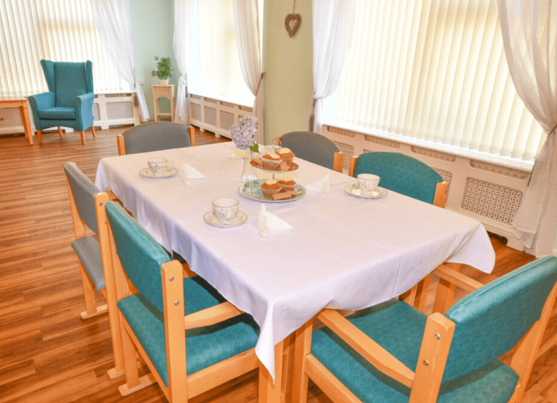 Dining room of Whetstone Hey Care Home in Ellesmere port, Cheshire