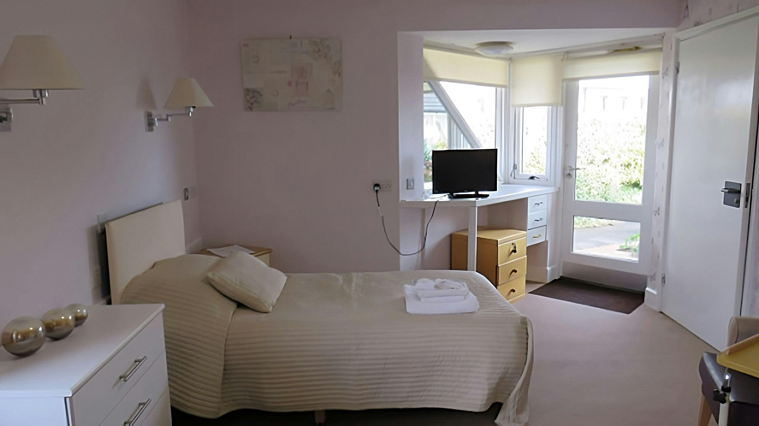 Countrywide - White Rose Lodge care home 2
