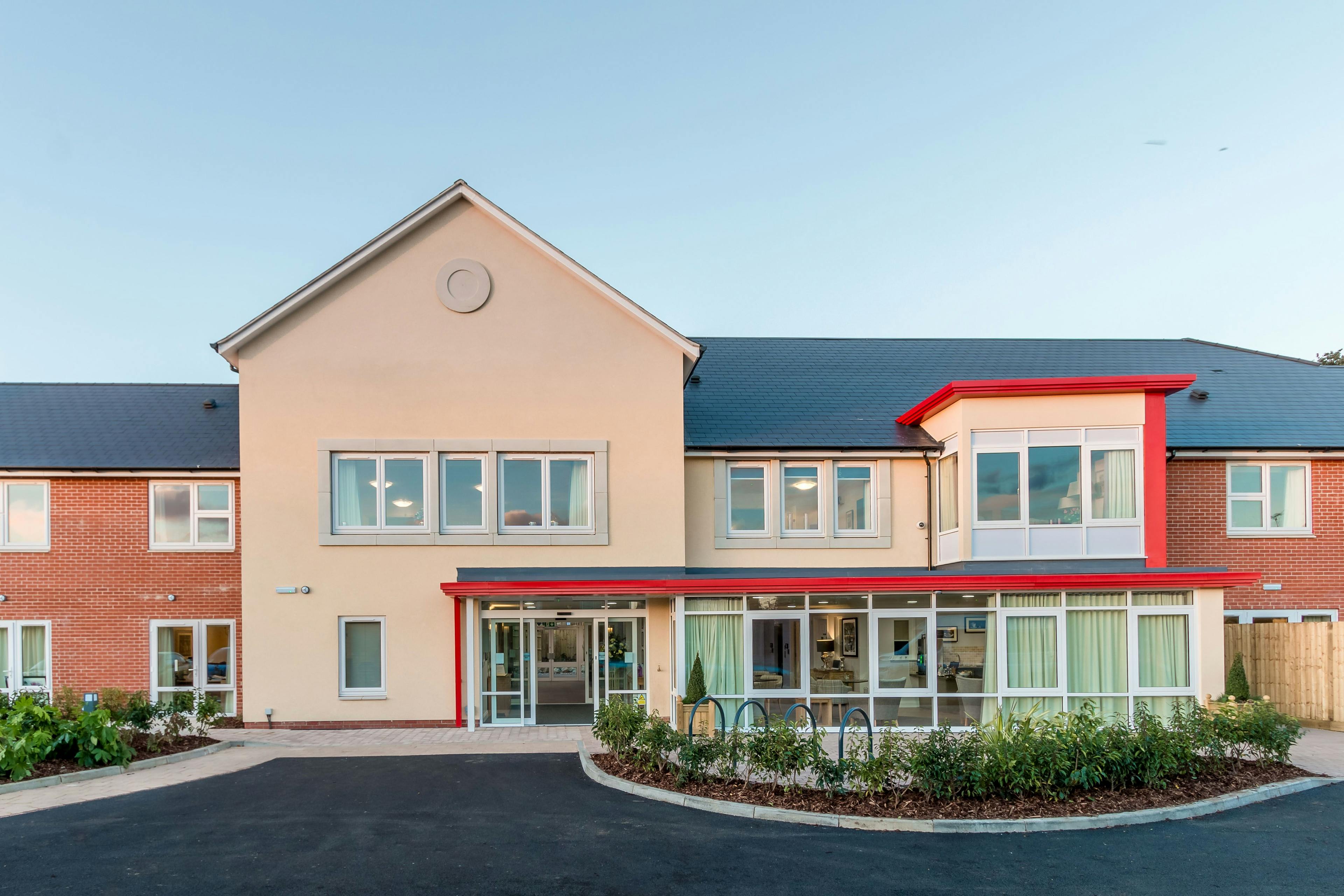 Barchester Healthcare - Woodland View care home 3