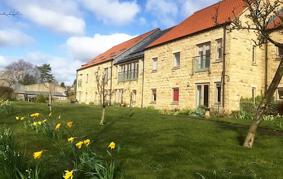 Abbeyfield Living Society - Esk Moors Lodge and Bradbury Centre in Esk Moors Lodge and Bradbury Centre, Langburn Bank, Whitby, North Yorkshire, England, YO21 2ED - 000