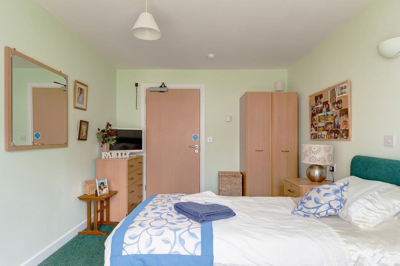 Kingsley Healthcare - Yaxley House care home - 003