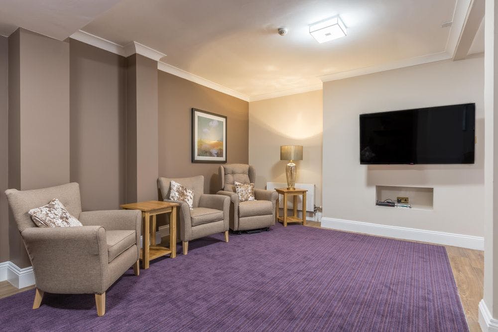 Communal Lounge of Chalfront Lodge Care Home in Gerrads Cross, Buckinghamshire