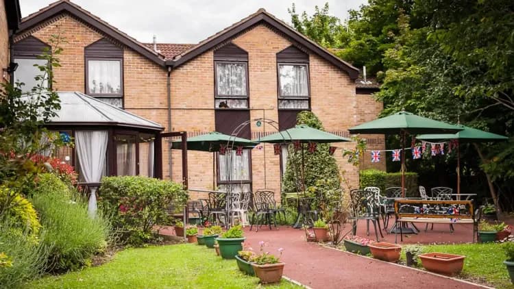 Davids House-main-image