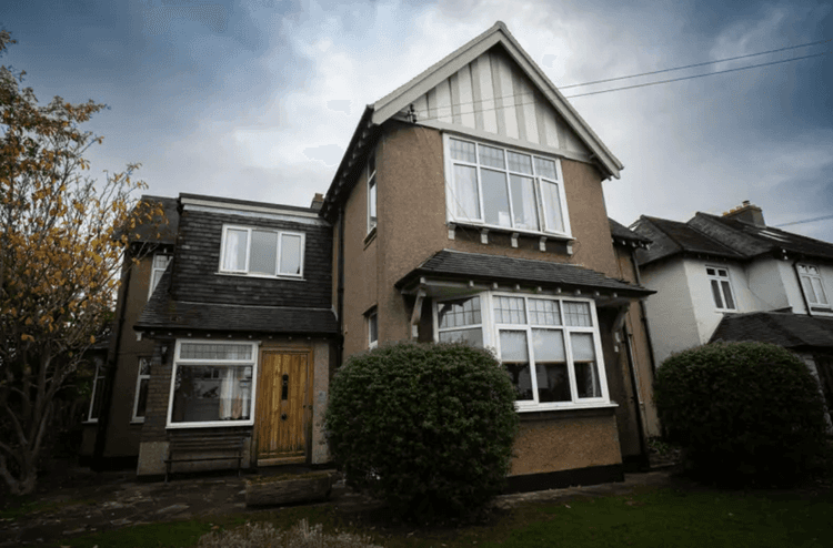 Patron House-main-image