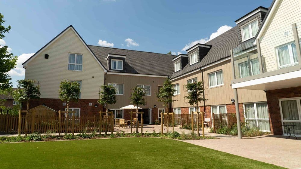 Care UK - Heathlands House care home 25