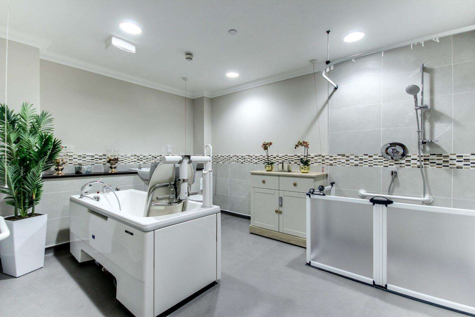 Cinnamon Care - Emerson Grange care home 13