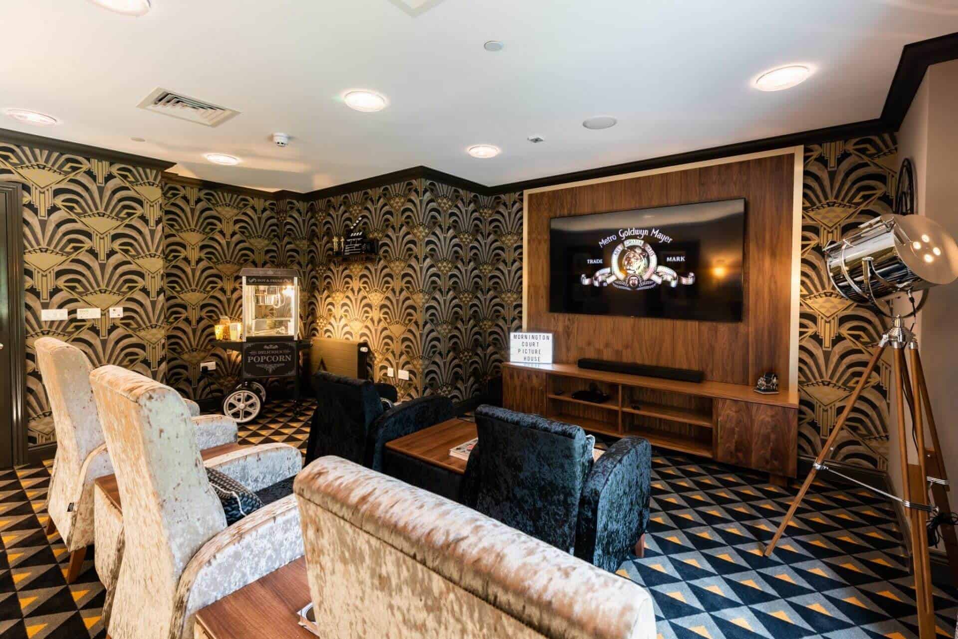 Cinnamon Care - Mornington Court care home 7