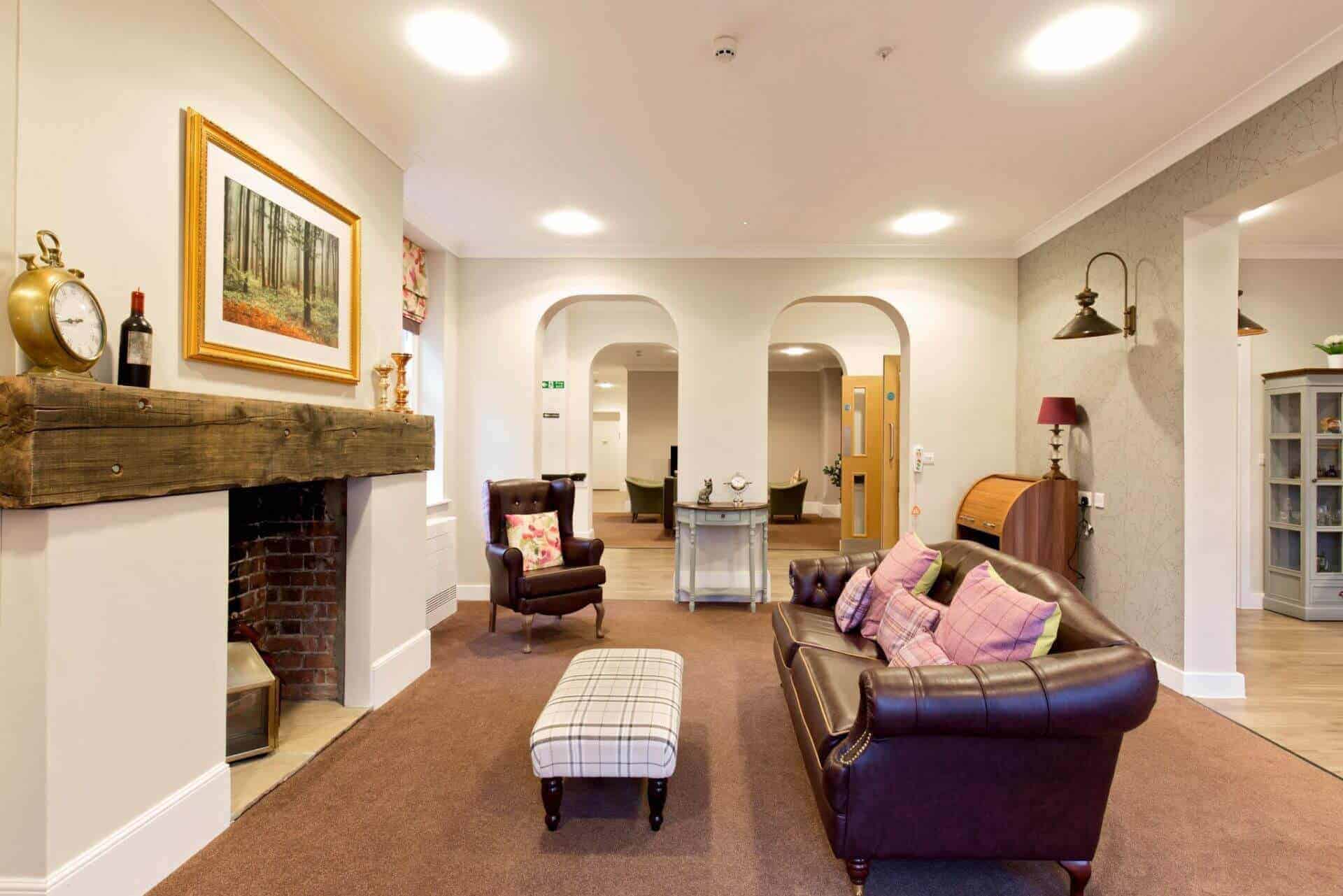 Cinnamon Care - Netley Court care home 7