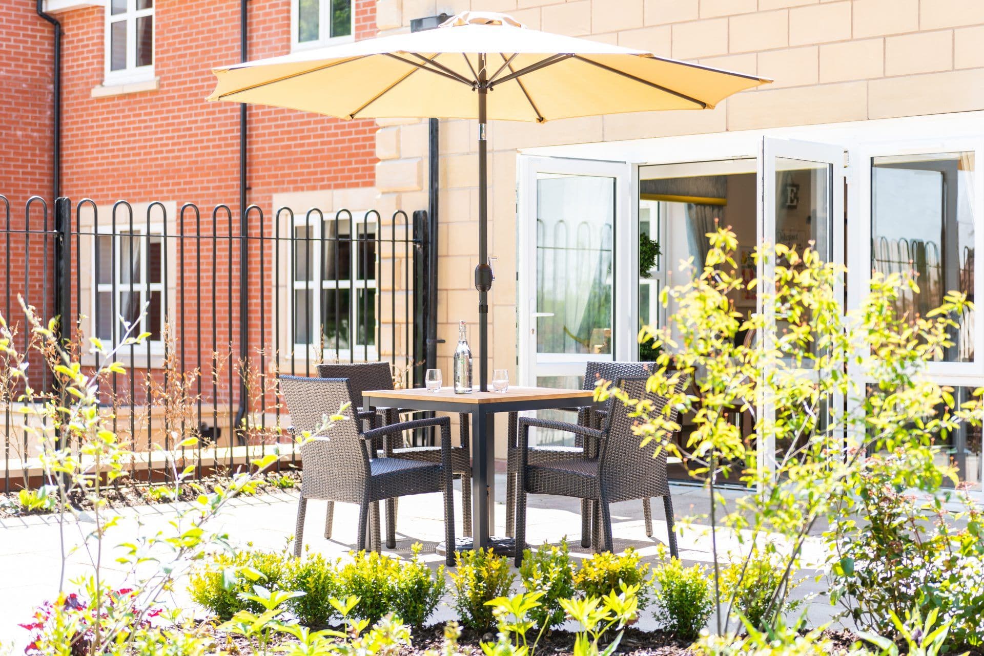 Cinnamon Care - Parkfield Grange care home 27