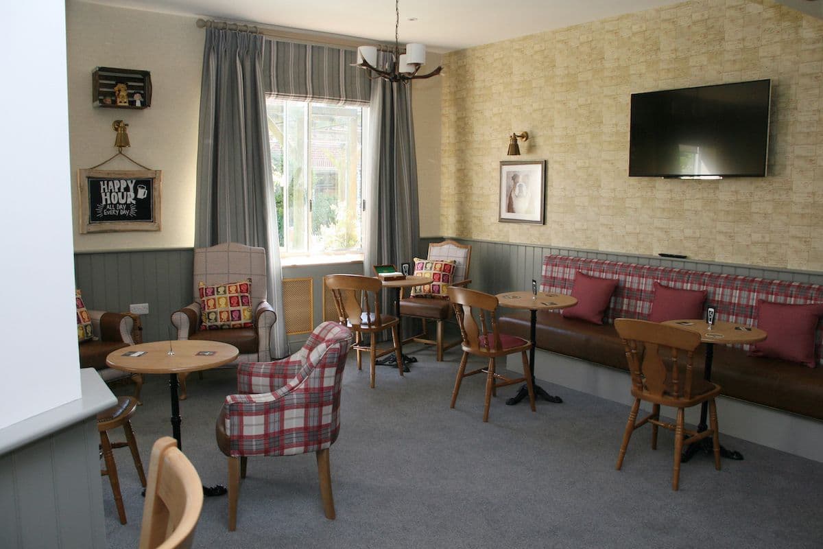 Country Court - Eccleshare Court care home 7