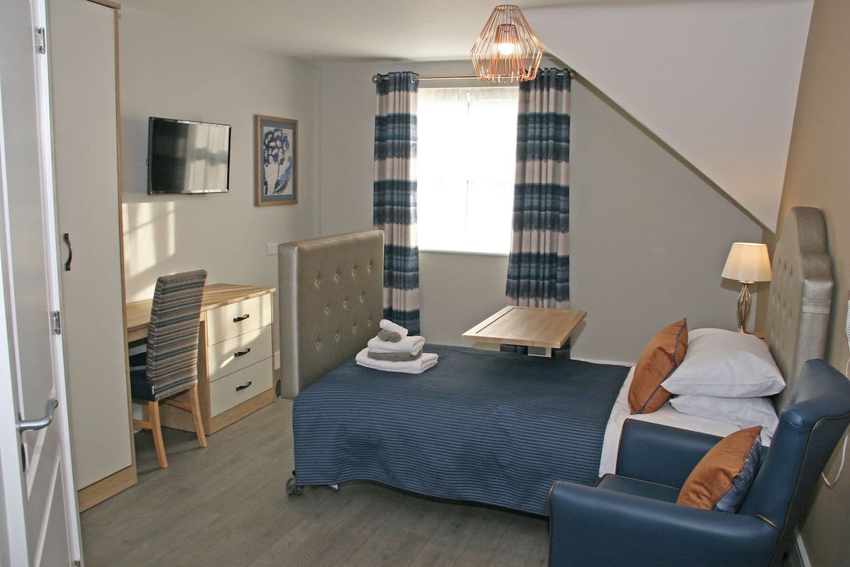 Country Court - Fenchurch House care home 5