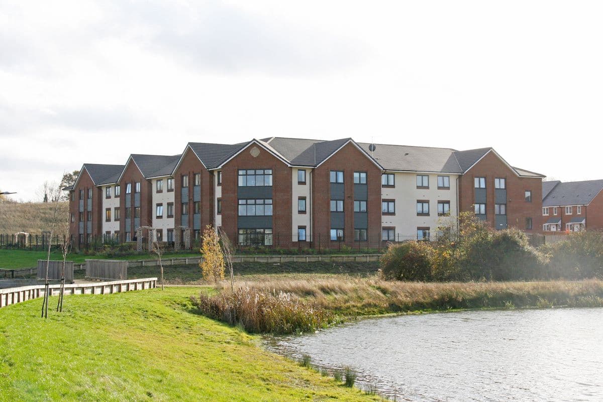 Country Court - Lakeview Lodge care home 2