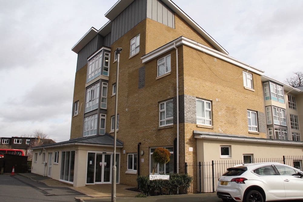 Country Court - Lyle House care home 3