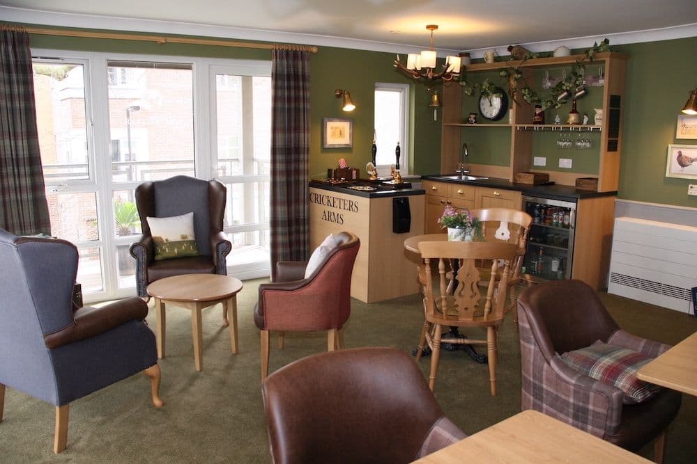 Country Court - Lyle House care home 4