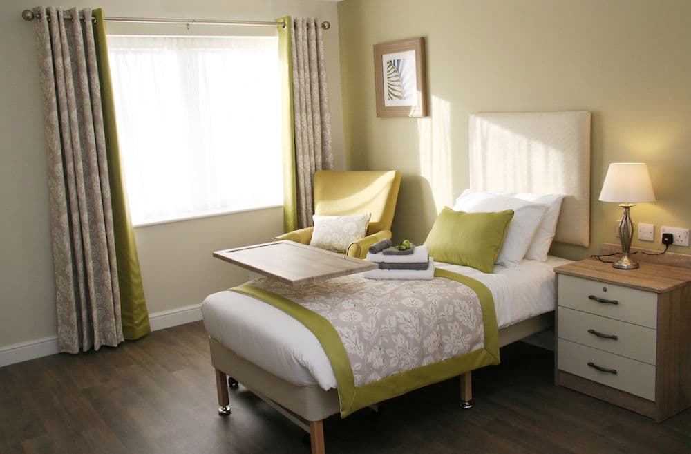 Country Court - Oakview Lodge care home 15