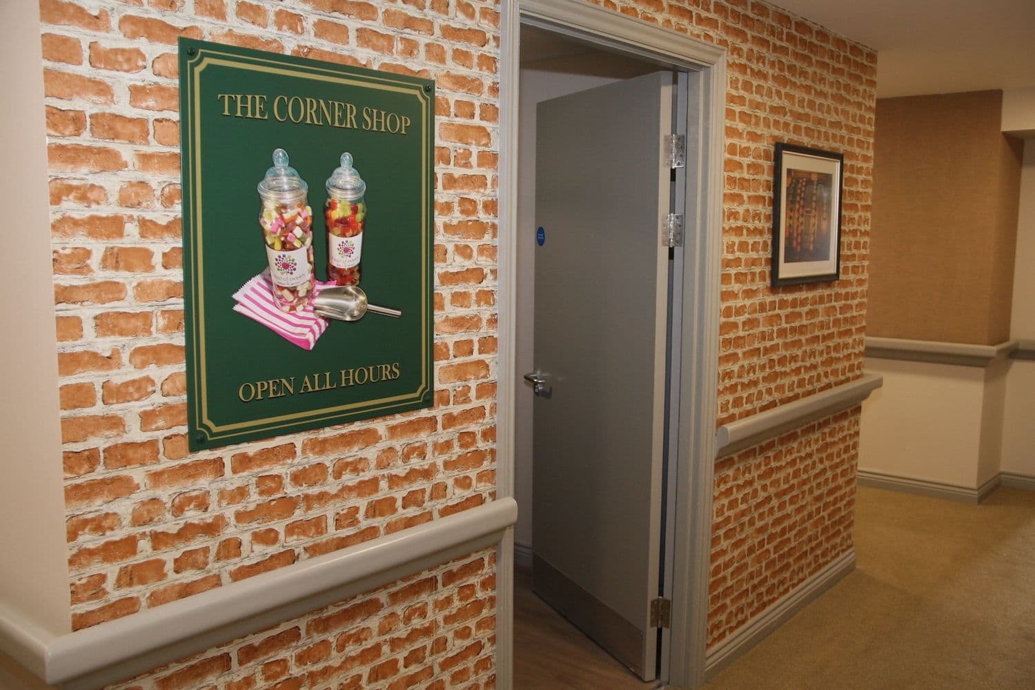 Country Court - Woodlands House care home 8