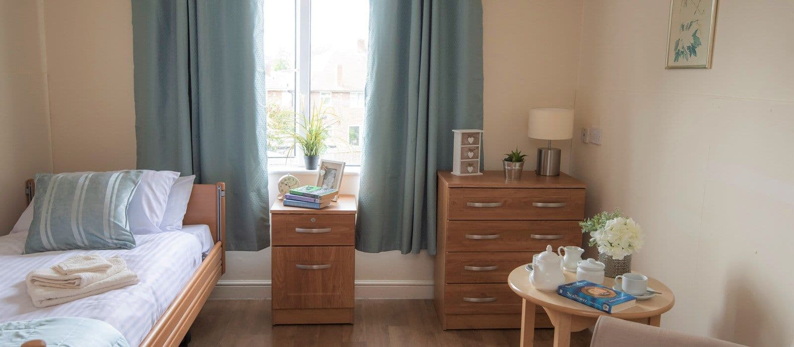 Four Seasons Health Care - Charlton Park care home 8