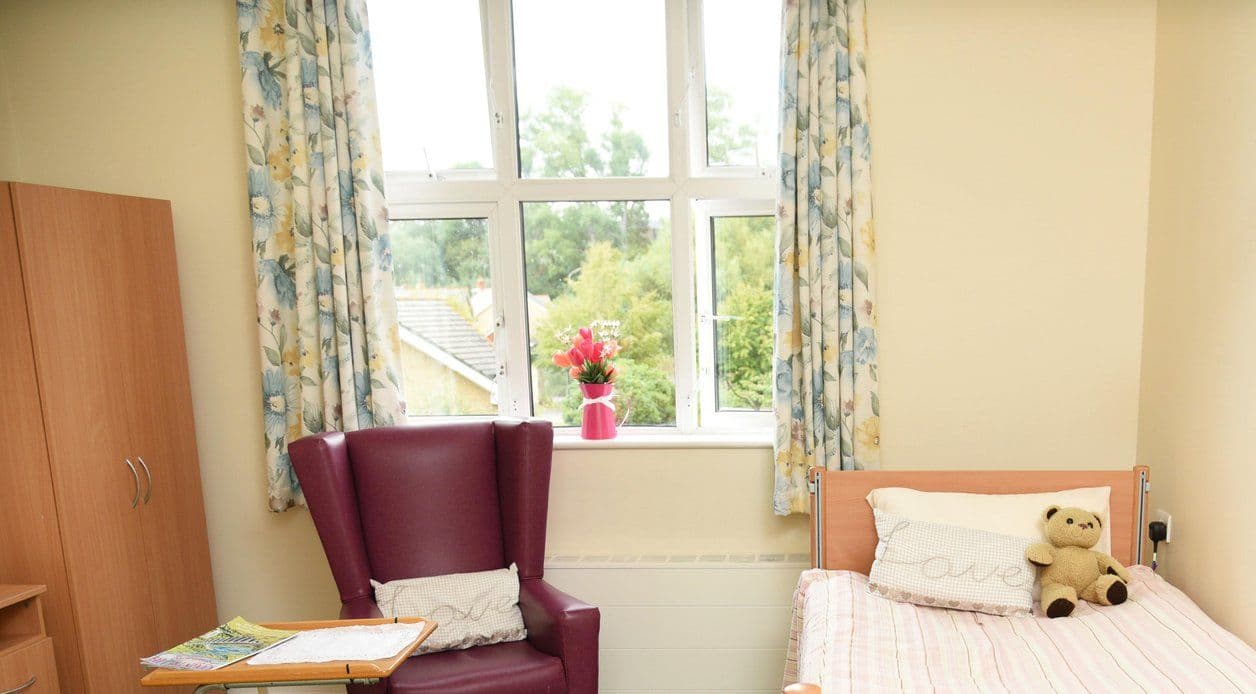 Four Seasons Health Care - The Headington care home 2
