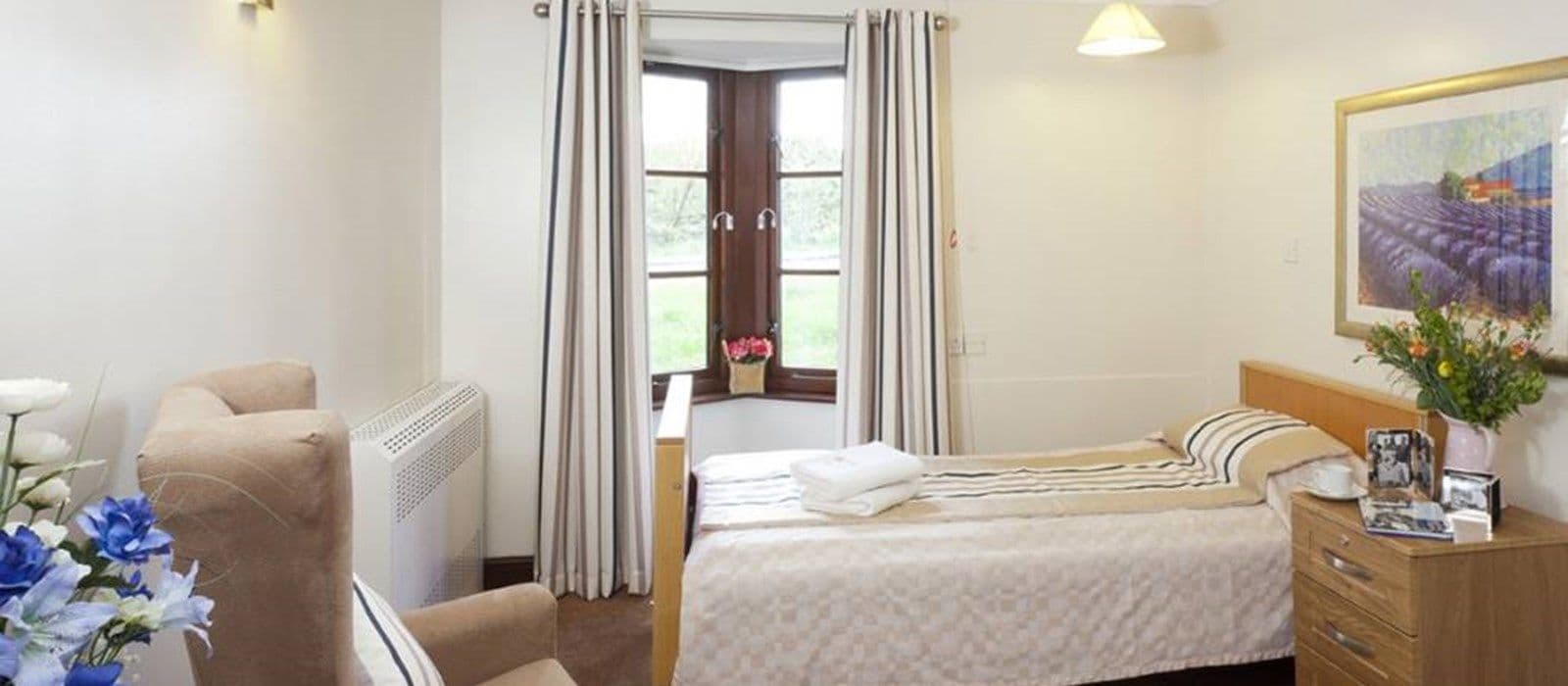 Four Seasons Health Care - The Triangle care home 7