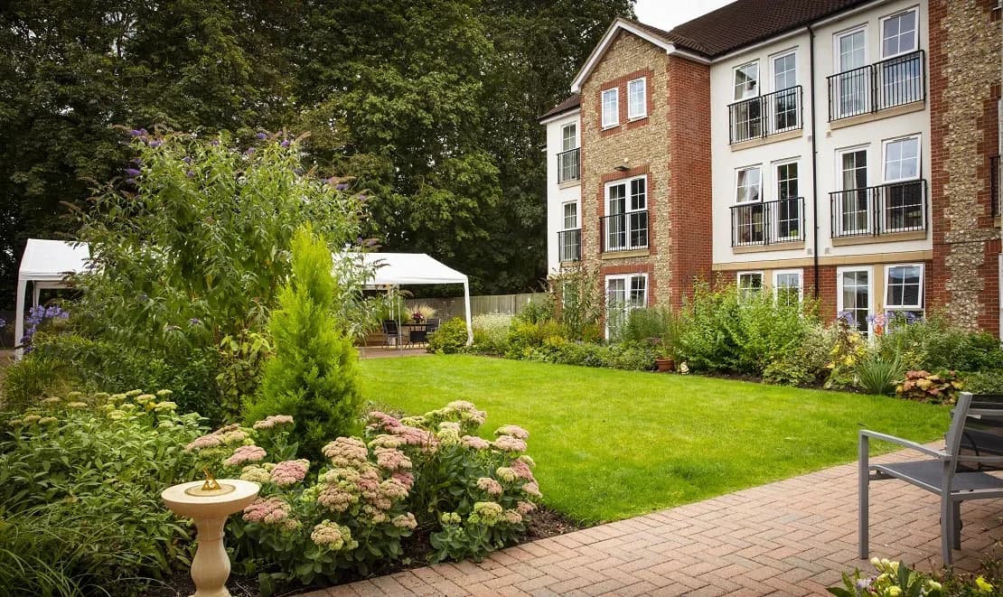 Care UK - Kentford Manor care home 10