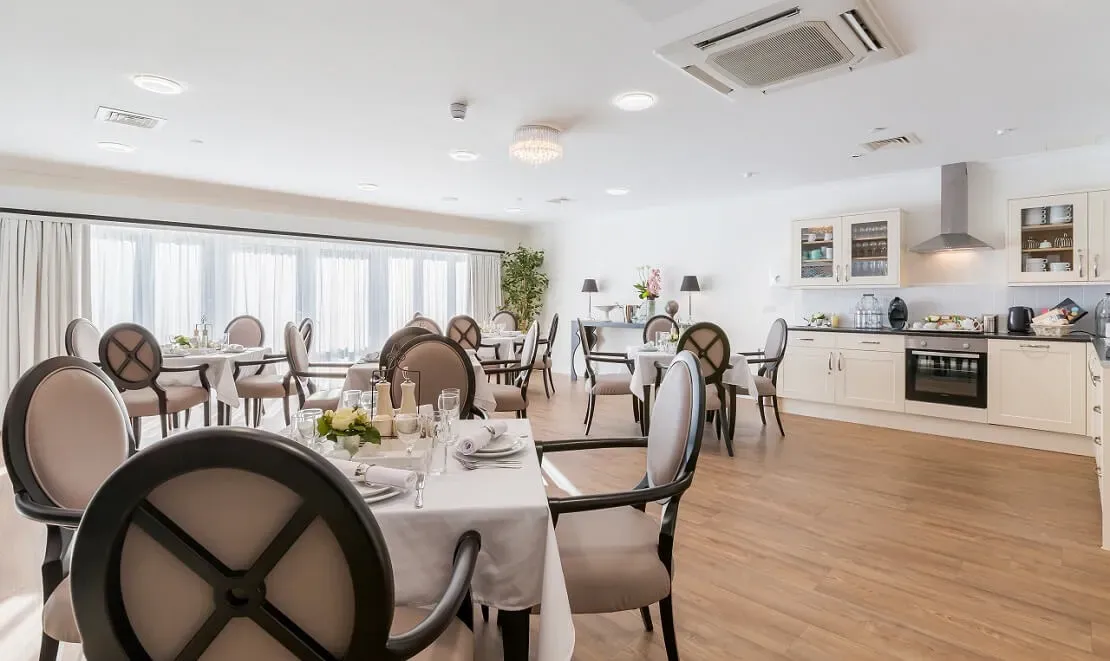 Care UK - Bishops Manor care home 7