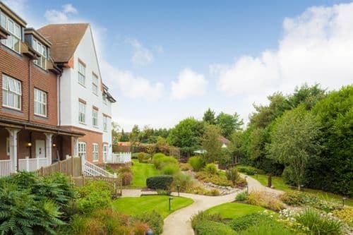 Exterior of Chorleywood Manor Care Home in Chorleywood, Greater London