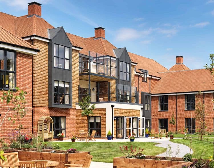 Abbotswood Court-main-image