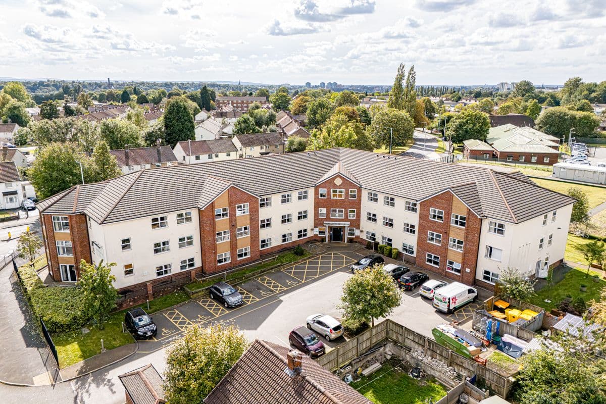 HC-One - Brinnington Hall care home - 007