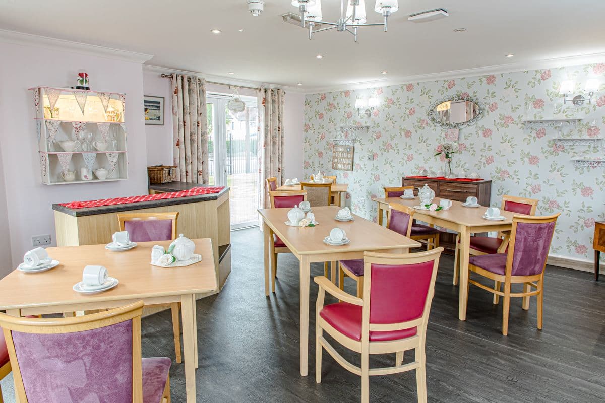 HC-One - Brinnington Hall care home - 011