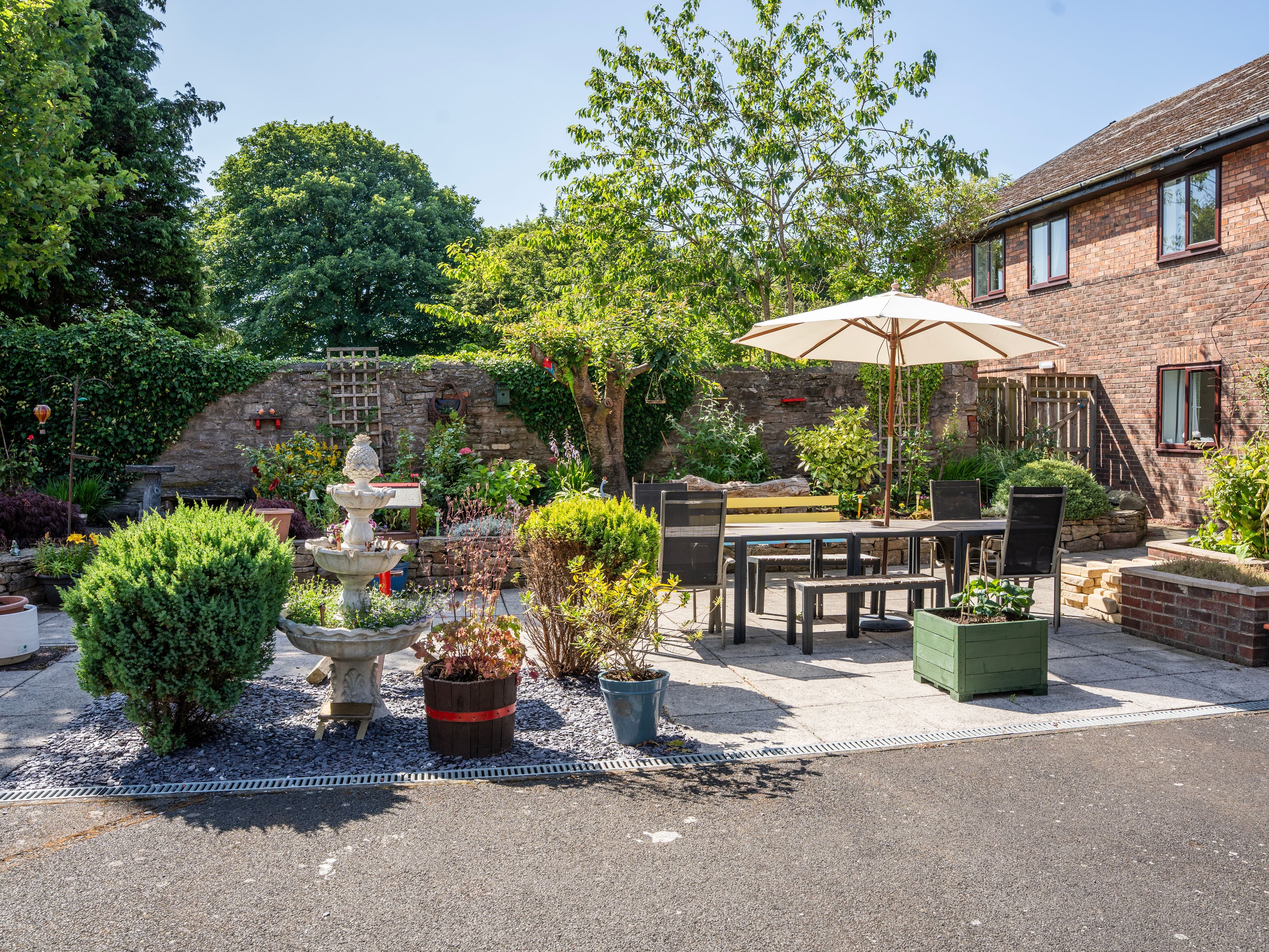 Harbour Healthcare - Redwell Hills care home - 017