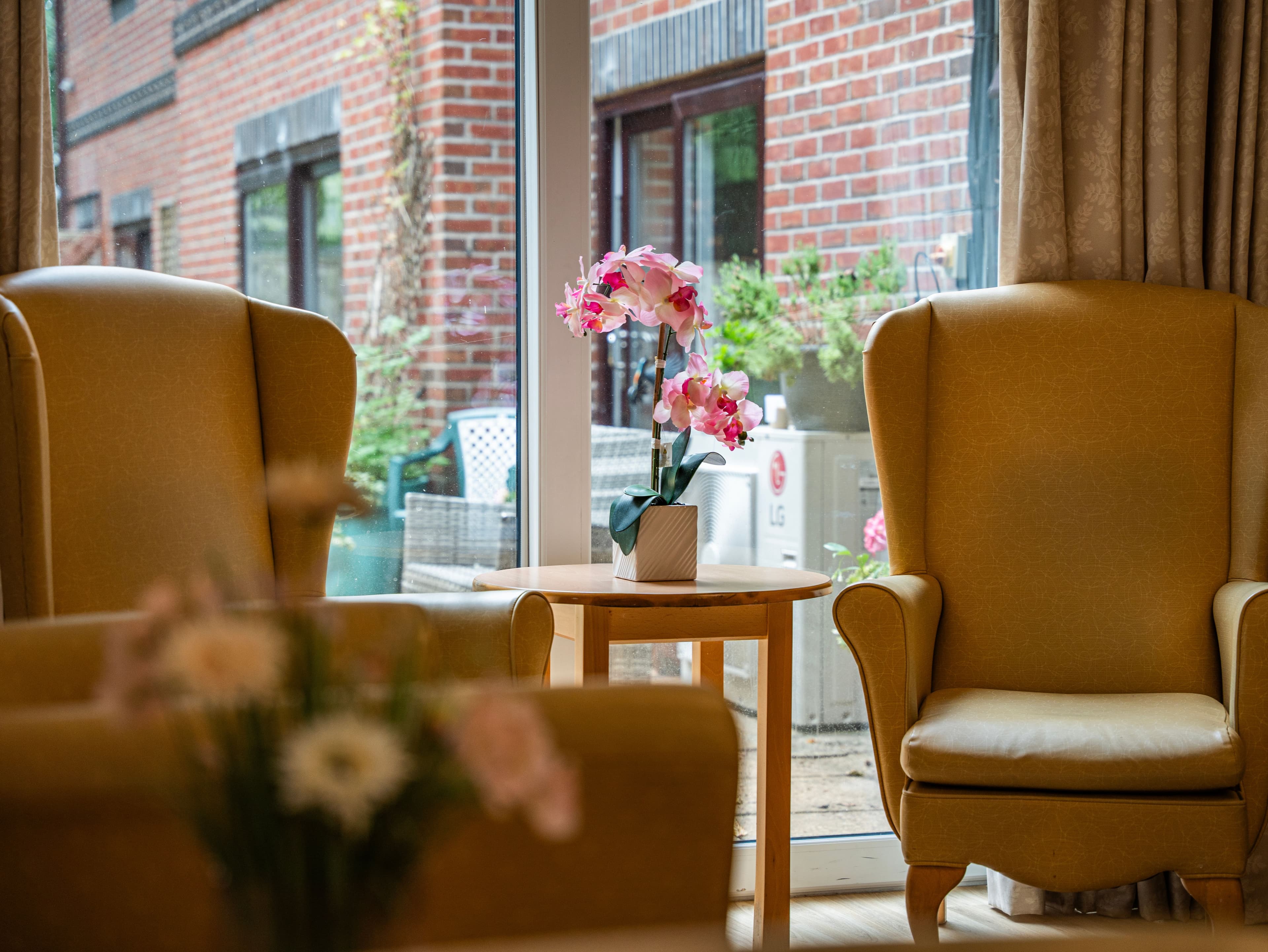 Harbour Healthcare - Treetops Court care home - 001