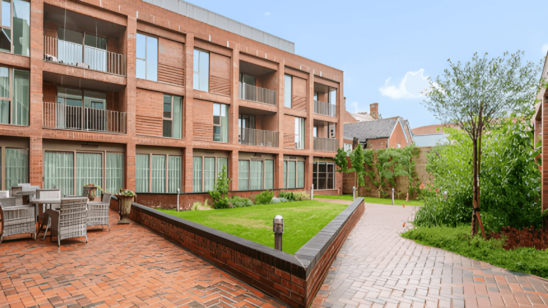 Pegasus Homes - The Regal in Pearl House, Oddfellows Road, Newbury, Berkshire,
RG14 5DQ - 000