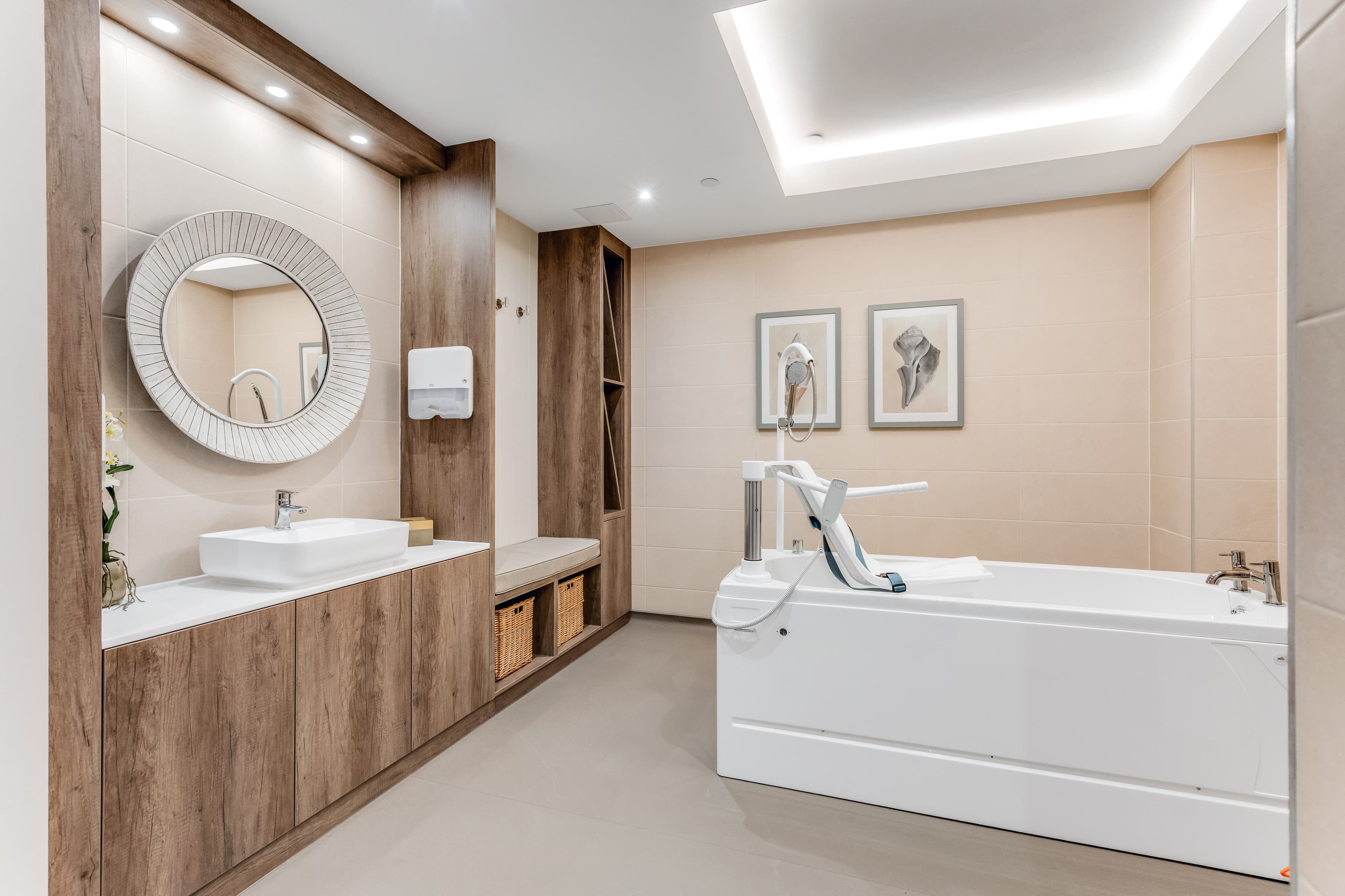 Lovett Care - Upland Manor care home - 006