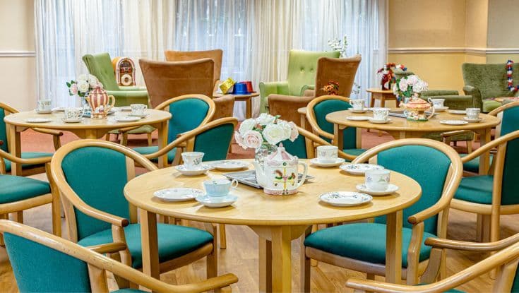 HC-One - Daisy Nook House care home - 002