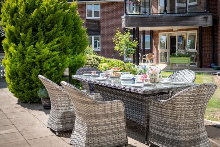 The Heights-main-image